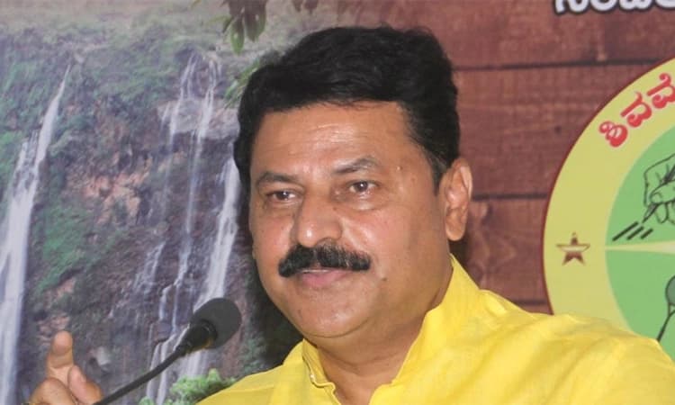 Gopal Krishna Belur ಯಾರಿಂದಲೂ ರಾಜ್ಯ ಸರ್ಕಾರ ಅಲ್ಲಾಡಿಸಲು ಆಗಲ್ಲ