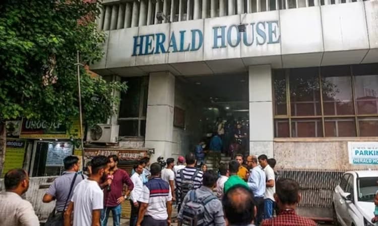 National Herald Case: ಗಾಂಧಿ ಕುಟುಂಬಕ್ಕೆ ಇಡಿ ಶಾಕ್… 752 ಕೋಟಿ ಮೌಲ್ಯದ ಆಸ್ತಿ ಜಪ್ತಿ