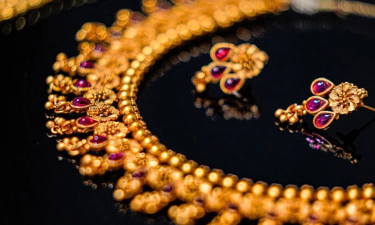 Jewellery ಉದ್ಯೋಗ ತರಬೇತಿ: ಸರಕಾರಿ ಹಾಸ್ಟೆಲ್‌ ವಿದ್ಯಾರ್ಥಿನಿಯರಿಗೆ ವಿನೂತನ ಯೋಜನೆ