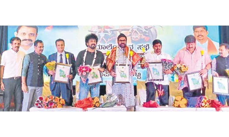Bangalore Kambala: ಬೆಂಗಳೂರು ಕಂಬಳಕ್ಕೆ ಲಕ್ಷ ಜನ ಆಗಮನ ನಿರೀಕ್ಷೆ