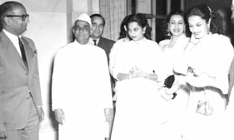 IFFI 2023: ಮೊದಲ ಇಫಿ ಚಿತ್ರೋತ್ಸವ ಉದ್ಘಾಟಿಸಿದ್ದು ಪ್ರಧಾನಿಯಲ್ಲ; ಒಬ್ಬ ಕನ್ನಡಿಗ !