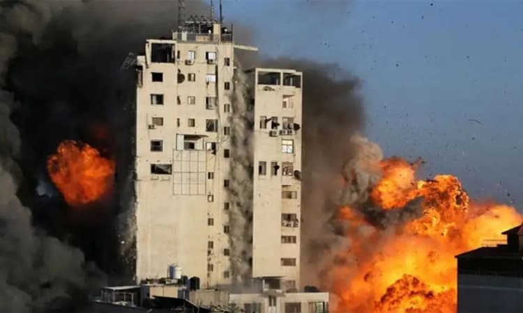 ಇಸ್ರೇಲ್-ಪ್ಯಾಲೆಸ್ಟೈನ್ ಸಂಘರ್ಷ ತಾರಕಕ್ಕೆ; ಗಾಜಾದಲ್ಲಿ ಸಾವಿನ ಸಂಖ್ಯೆ 132ಕ್ಕೆ ಏರಿಕೆ