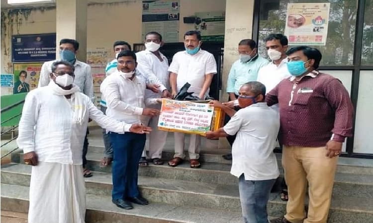 ಕಾಂಗ್ರೆಸ್‌ ನಿಂದ ಸೋಂಕಿತರಿಗೆ ಪೌಷ್ಟಿ ಕ ಆಹಾರ ವಿತರಣೆ