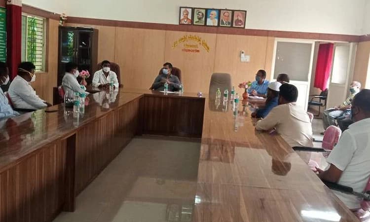 ಕೊರೊನಾ ನಿಯಮ ಪಾಲಿಸಿ, ವಹಿವಾಟು ನಡೆಸಿ