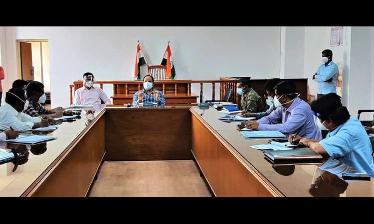 ಸೋಂಕು ತಡೆಗೆ ಪ್ರತಿ ಗ್ರಾಮದಲ್ಲಿ ಸಮೀಕ್ಷೆ ನಡೆಸಿ