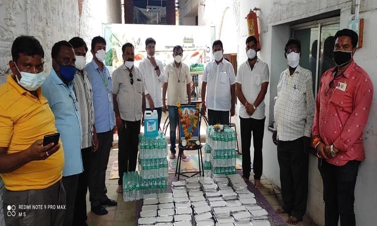 ಸಂಕಷ್ಟದಲ್ಲಿ ಸ್ಪಂದಿಸಿದ ಕಾಮಧೇನು ಗೆಳೆಯರು!