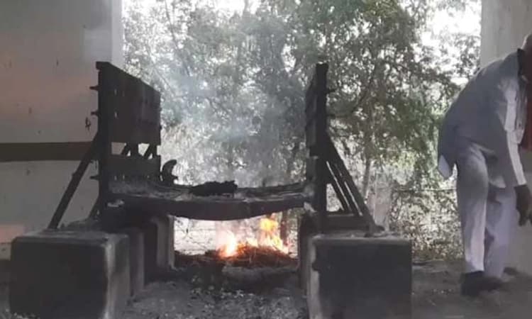 20 ದಿನದ ಅಂತರದಲ್ಲಿ ಈ ಗ್ರಾಮದಲ್ಲಿ 90 ಜನರು ಕೋವಿಡ್ ನಿಂದ ಪ್ರಾಣ ಕಳೆದುಕೊಂಡಿದ್ದಾರೆ!