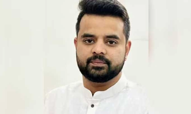 Prajwal R case: ಪ್ರಜ್ವಲ್‌ ವಿರುದ್ಧ ಬ್ಲೂ ಕಾರ್ನರ್‌ ನೋಟಿಸ್‌ ಜಾರಿಗೆ SIT ಮನವಿ: ಏನಿದು?