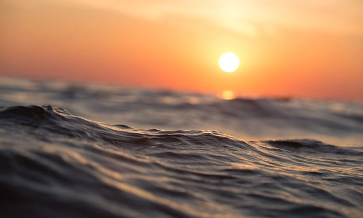 Sea ಹಠಾತ್‌ ಉಬ್ಬರ ಸಾಧ್ಯತೆ: ರೆಡ್‌ ಅಲರ್ಟ್‌ ಘೋಷಣೆ