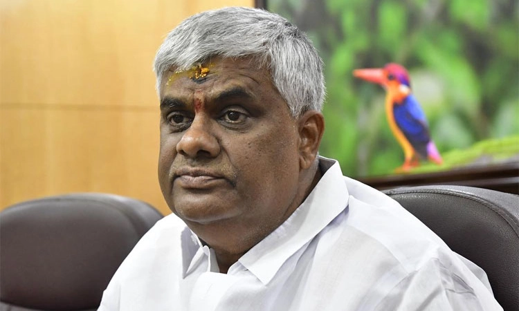 Hassan Pen Drive Case; ಹೊಸ ನಿರೀಕ್ಷಣ ಜಾಮೀನು ಅರ್ಜಿ ಸಲ್ಲಿಸಿದ ರೇವಣ್ಣ