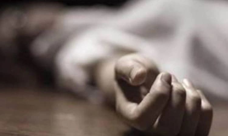 Ajekar: ಟೆರೇಸಿನಿಂದ ಬಿದ್ದ ಮುಖ್ಯ ಶಿಕ್ಷಕ ಸಾವು