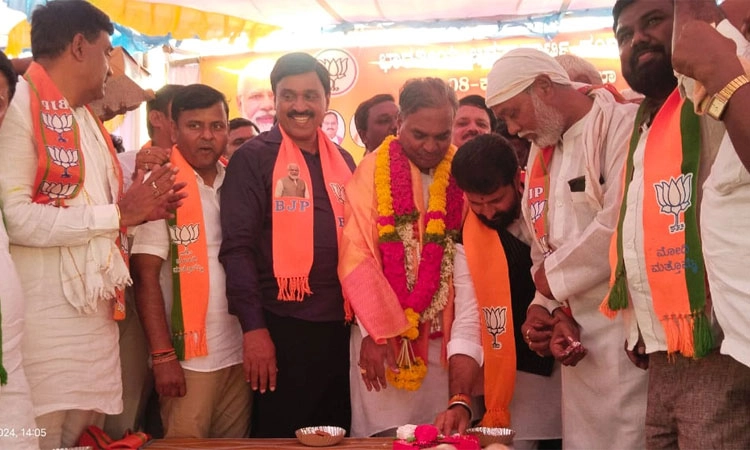 ವಿಧಾನಸಭಾ ಚುನಾವಣೆಯಲ್ಲಿ ಸಿದ್ದು,ಡಿಕೆಶಿ ನನ್ನ ಜತೆ ಕೈ ಜೋಡಿಸಿದ್ದರು:ಗಾಲಿ ಜನಾರ್ದನ ರೆಡ್ಡಿ