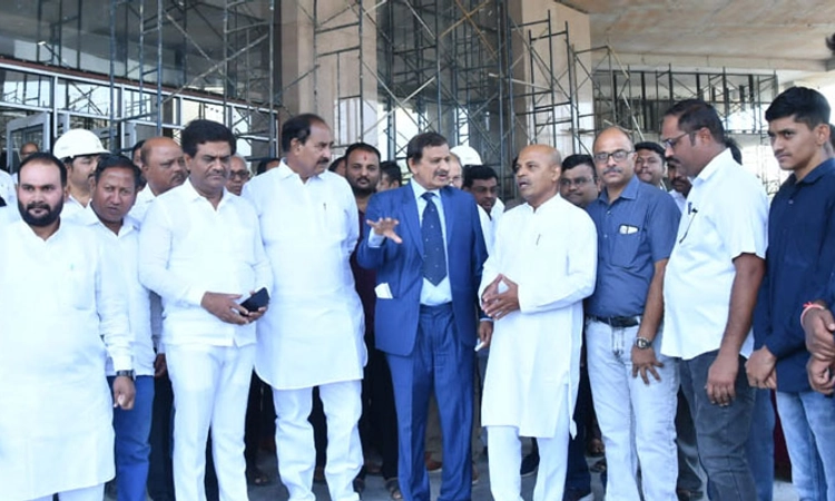 Kalaburagi; ಜಯದೇವ ಆಸ್ಪತ್ರೆ ಕಟ್ಟಡ ವೀಕ್ಷಿಸಿದ ಸಚಿವ ಡಾ. ಶರಣಪ್ರಕಾಶ ಪಾಟೀಲ್