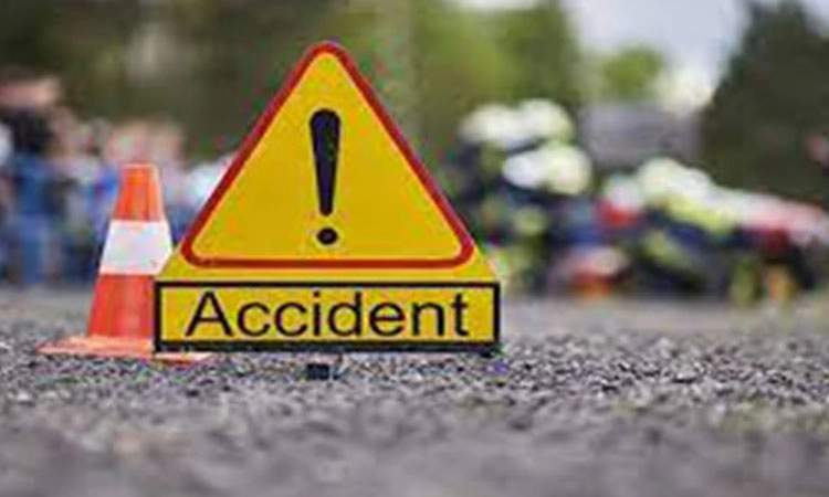 Road mishap: ಸರಣಿ ಅಪಘಾತ: ಬೈಕ್‌ನಲ್ಲಿದ್ದ ತಾಯಿ-ಮಗ ದುರ್ಮರಣ