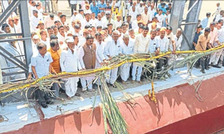 Bagalkote: 2025ಕ್ಕೆ 1 ಲಕ್ಷ ಟನ್‌ ಕಬ್ಬು ನುರಿಸುವ ಗುರಿ