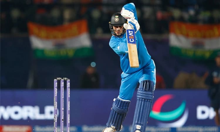 ODI ; ವಿಶ್ವಕಪ್ ಪಂದ್ಯದಲ್ಲಿ ಹೊಸ ದಾಖಲೆ ಬರೆದ ಶುಭಮನ್ ಗಿಲ್