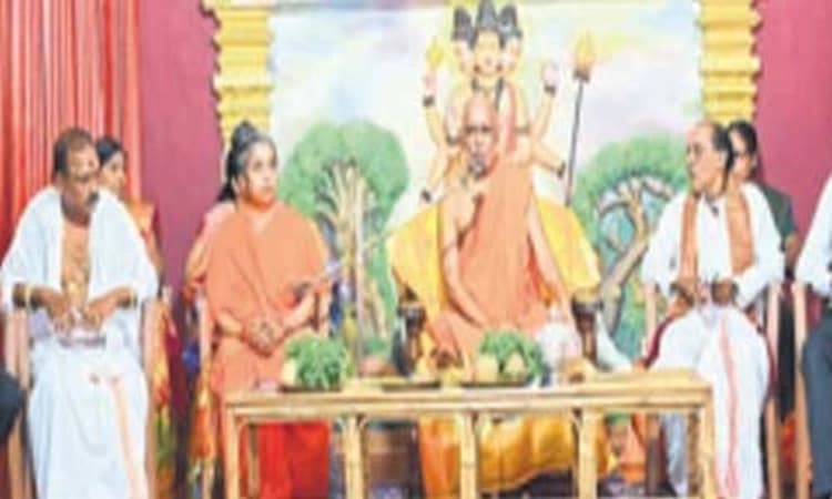 Vitla: ಜೀವನ ಕಲೆಯಾಗಬೇಕು, ಬಲೆ ಆಗಬಾರದು: ಒಡಿಯೂರು ಶ್ರೀ