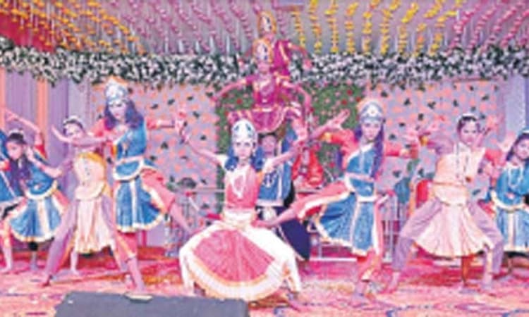 Mahalingapur: ಆಧುನಿಕತೆಯಲ್ಲಿ ಮೂಲ ಸಂಸ್ಕೃತಿ ಮರೆಯಬೇಡಿ