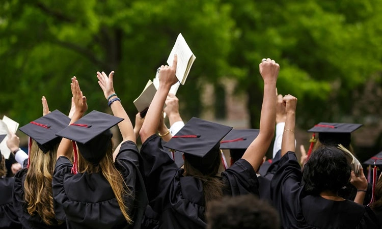 Uv Fusion: ಶಿಕ್ಷಣದಲ್ಲಿ ಖಾಸಗೀಕರಣ