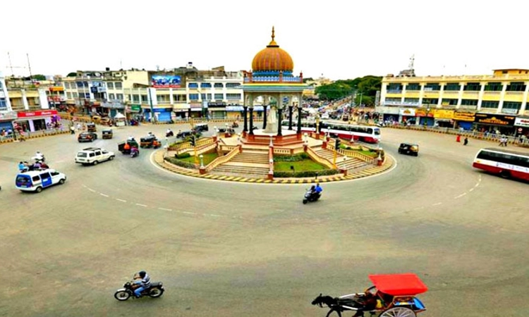 Mahisha Vs Chalo: ಶನಿವಾರ ಮುಂಜಾನೆಯವರೆಗೆ ಬೆಟ್ಟ ಸೇರಿ ಮೈಸೂರಿನಲ್ಲಿ ನಿಷೇಧಾಜ್ಞೆ ಜಾರಿ