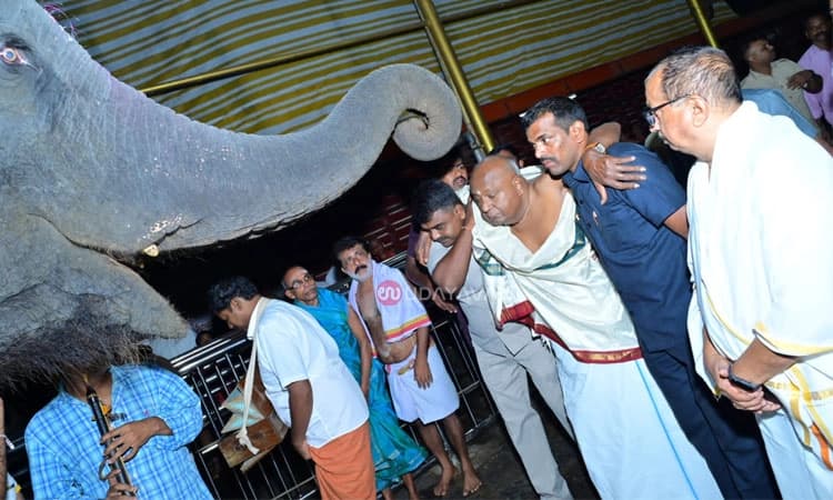 HD Devegowda: ಕುಕ್ಕೆಗೆ ಮಾಜಿ ಪ್ರಧಾನಿ ಹೆಚ್.ಡಿ.ದೇವೇಗೌಡ ಭೇಟಿ