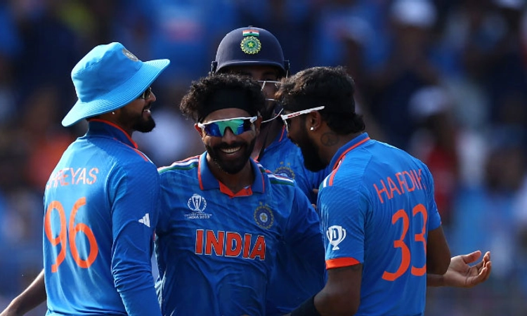 World Cup 2023; ಸ್ಪಿನ್ ದಾಳಿಗೆ ಪರದಾಡಿದ ಆಸೀಸ್ ಬ್ಯಾಟರ್ ಗಳು; ಭಾರತಕ್ಕೆ 200 ರನ್ ಗುರಿ