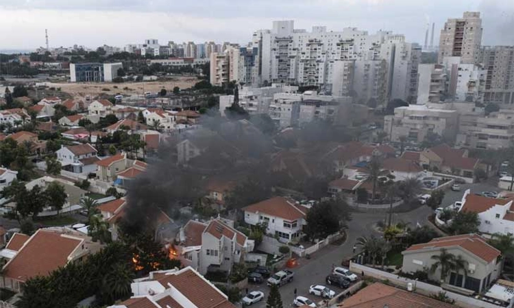 ‌Israel war: ಗಾಜಾಪಟ್ಟಿಯಿಂದ ನೂರಾರು ರಾಕೆಟ್‌ ದಾಳಿ; ಯುದ್ಧ ಘೋಷಿಸಿದ ಇಸ್ರೇಲ್