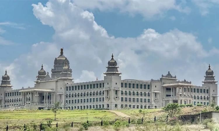 Karnataka: ನವೆಂಬರ್‌ನಲ್ಲಿ ಬೆಳಗಾವಿ ಅಧಿವೇಶನ? – ಸಚಿವ ಸಂಪುಟದಲ್ಲಿ ಇಂದು ಚರ್ಚೆ ಸಾಧ್ಯತೆ