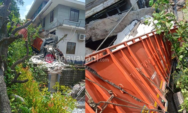 Vitla: ನಿಯಂತ್ರಣ ತಪ್ಪಿ ಪಲ್ಟಿಯಾದ ಗ್ರಾನೈಟ್ ಲಾರಿ; ಐವರು ಕಾರ್ಮಿಕರ ಕೈಕಾಲು ಛಿದ್ರ