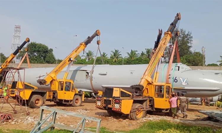 Karwar ಟುಪಲೇವ್ ಯುದ್ಧ ವಿಮಾನ ಜೋಡಣೆ ಪ್ರಾರಂಭ