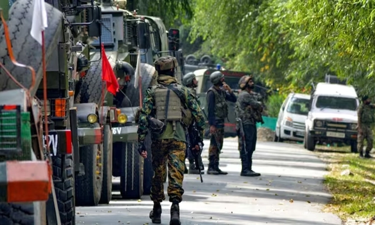 Jammu and Kashmir: ಜಮ್ಮು- ಕಾಶ್ಮೀರದಲ್ಲಿ ಗುಂಡಿನ ಚಕಮಕಿ: ಇಬ್ಬರು ಯೋಧರಿಗೆ ಗಾಯ