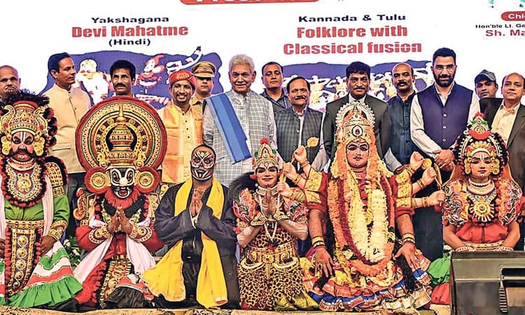 Srinagar ಜಮ್ಮು-ಕಾಶ್ಮೀರಕ್ಕೆ ಯಕ್ಷ ಕಂಪು