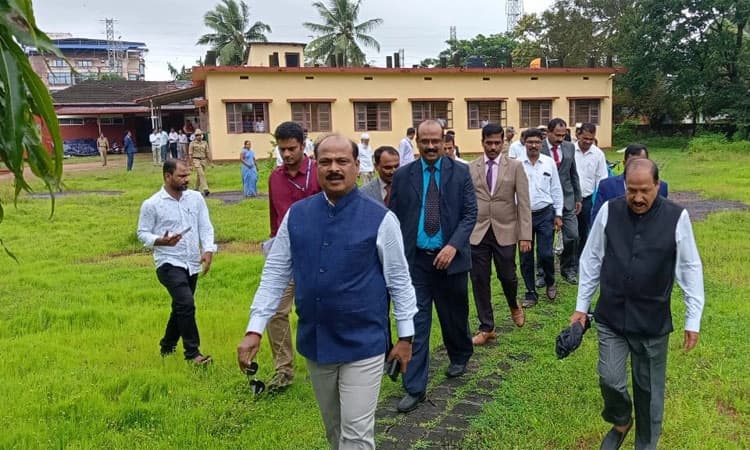 Bhatkal: ಕರ್ನಾಟಕ ಉಚ್ಚ ನ್ಯಾಯಾಲಯದ ನ್ಯಾಯಮೂರ್ತಿ ಭಟ್ಕಳ ನ್ಯಾಯಾಲಯ ಸಂಕೀರ್ಣಕ್ಕೆ ಭೇಟಿ