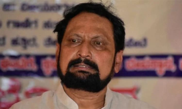 BSY ಜೈಲಿಗೆ ಹೋಗಲು ಎಚ್ಡಿಕೆ ಕಾರಣ: ಸವದಿ