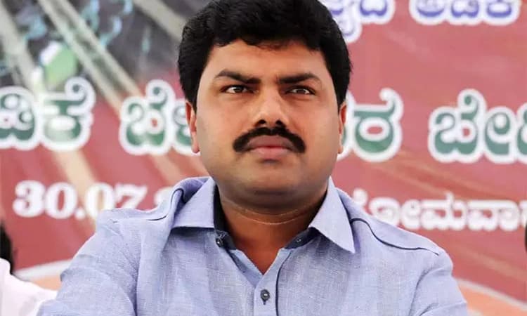 Cauvery: ಸಭೆಯಲ್ಲಿ ಸಂಸದರ ಹೊಗಳಿಕೆ, ಹೊರಗೆ ತೆಗಳಿಕೆ: ರಾಘವೇಂದ್ರ