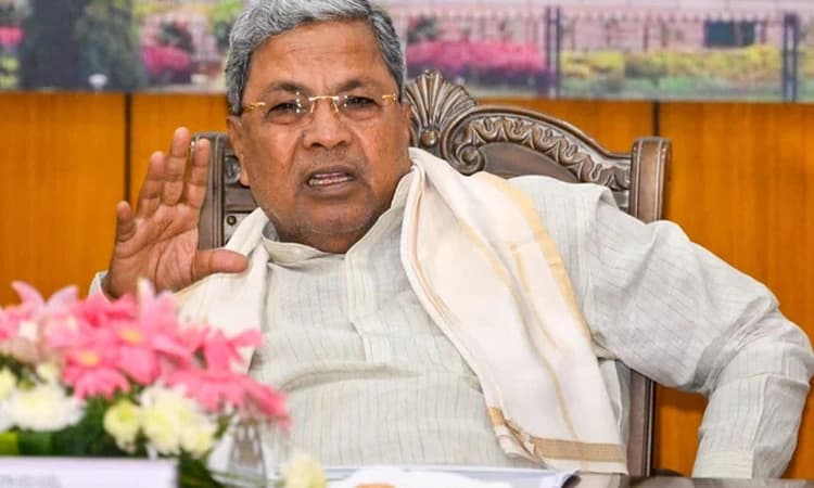 Karnataka: ಏಳನೇ ವೇತನ ಆಯೋಗದ ಅಧ್ಯಕ್ಷ , ಸದಸ್ಯರ ಜತೆ ಸಿಎಂ ಸಭೆ