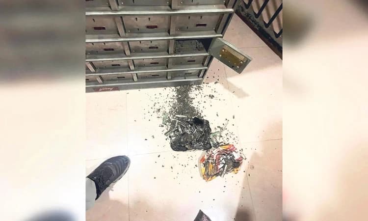 Uttar Pradesh: ಮಗಳ ಮದುವೆಗೆ ಕೂಡಿಟ್ಟ 18 ಲಕ್ಷ ರೂ. ಗೆದ್ದಲು ಪಾಲು!