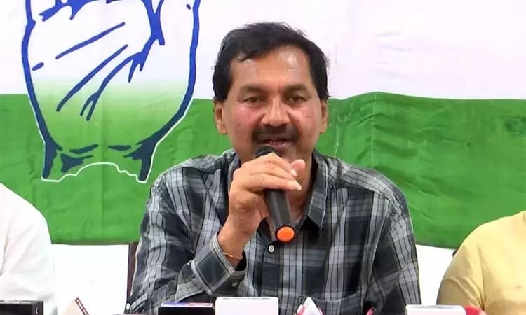 JDS ಫ್ಯಾಮಿಲಿ ಟ್ರಸ್ಟ್‌; ಸಿಎಂ ಇಬ್ರಾಹಿಂ “ಭೂಗತ’: ಲಕ್ಷ್ಮಣ್‌ ವ್ಯಂಗ್ಯ