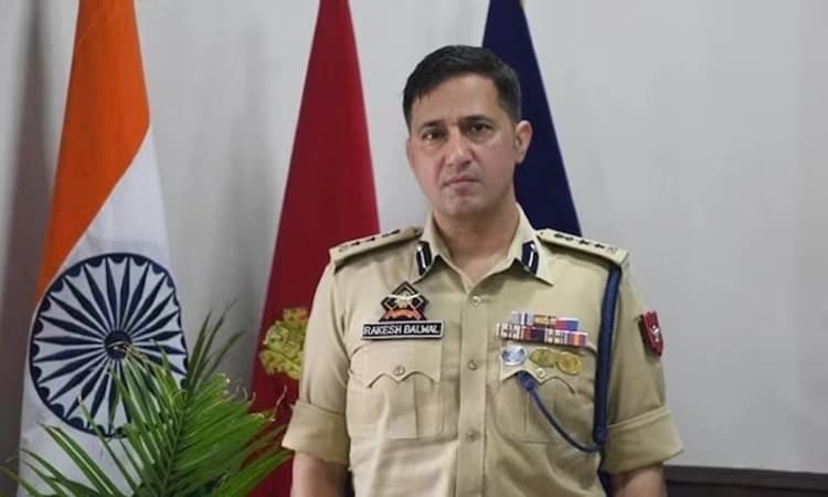 Rakesh Balwal: ಹಿಂಸಾಚಾರ… ಮತ್ತೆ ಮಣಿಪುರಕ್ಕೆ ವರ್ಗಗೊಂಡ ಹಿರಿಯ ಐಪಿಎಸ್ ಅಧಿಕಾರಿ