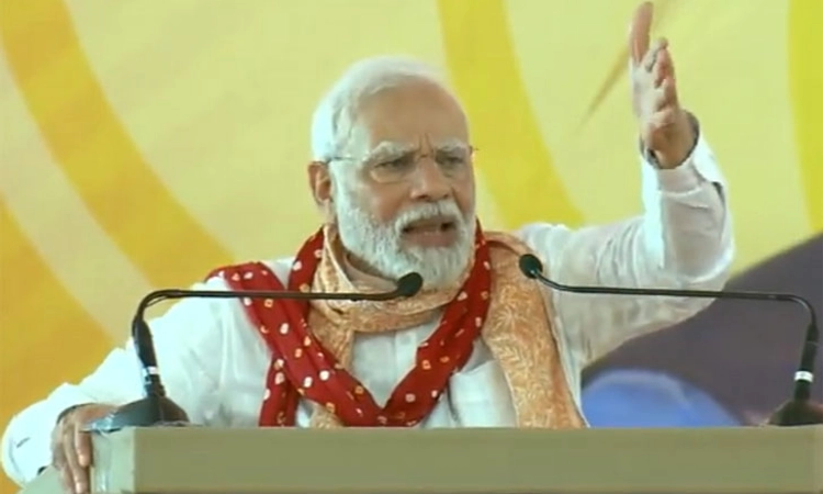 Muslim ಮಹಿಳೆಯರ ಪರವಾಗಿ ಏಕೆ ನಿಲ್ಲಲಿಲ್ಲ?: ವಿಪಕ್ಷಗಳ ವಿರುದ್ಧ ಪ್ರಧಾನಿ ಕಿಡಿ