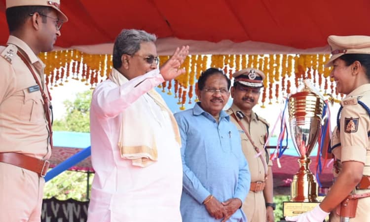 ಪ್ರತಿಯೊಬ್ಬರ ಸಂವಿಧಾನಬದ್ದ ಹಕ್ಕುಗಳನ್ನು ರಕ್ಷಿಸುವ ಪಣ ತೊಡಿ: ಸಿಎಂ ಸಿದ್ದರಾಮಯ್ಯ