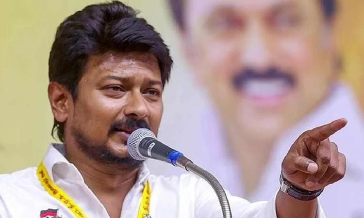 AIADMK-BJP Split: ಒಬ್ಬ ದರೋಡೆಕೋರ, ಮತ್ತೊಬ್ಬ ಕಳ್ಳ… ಎಂದ ಉದಯನಿಧಿ ಸ್ಟಾಲಿನ್