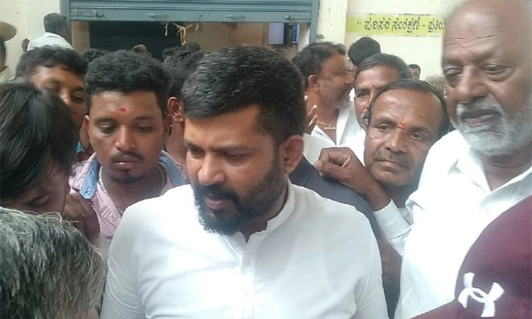 Cauvery issue: ರಾಜ್ಯದ ಜನರಿಗೆ ನಾಮ ಹಾಕಿದ್ದೇ ಕಾಂಗ್ರೆಸ್ ಸಾಧನೆ: ಸಂಸದ ಪ್ರತಾಪ್‌ ಸಿಂಹ
