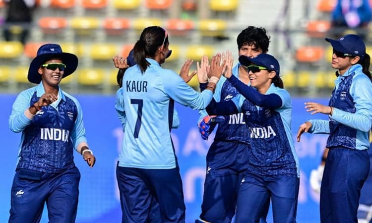 Asian Games: ಸ್ವರ್ಣ ಗೆದ್ದ ಭಾರತದ ವನಿತಾ ಕ್ರಿಕೆಟ್ ತಂಡ; ಲಂಕಾಗೆ ರಜತ ಗೌರವ