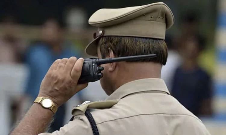 Crime News: ಪತ್ನಿ ಮೇಲೆ ಸಾಮೂಹಿಕ ಅತ್ಯಾಚಾರ; ವಿಷ ಸೇವಿಸಿ ಪ್ರಾಣ ಕಳೆದುಕೊಂಡ ದಂಪತಿ