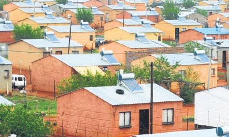 Chikkaballapur: ಜಿಲ್ಲೆಯಲ್ಲಿ ಅಕ್ರಮ-ಸಕ್ರಮ: ತಿರಸ್ಕೃತ ಅರ್ಜಿಗಳೇ ಹೆಚ್ಚು!