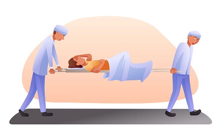 Impassable Road; ಸ್ಟ್ರೆಚರ್‌ನಲ್ಲಿ ರೋಗಿಯ ಹೊತ್ತು ಸಾಗಿದ ಆ್ಯಂಬುಲೆನ್ಸ್‌ ಸಿಬಂದಿ