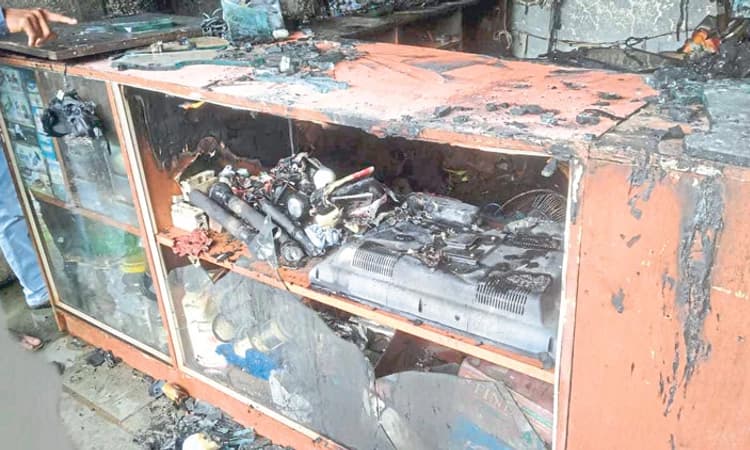 Bantwal: ಎಲೆಕ್ಟ್ರಾನಿಕ್ಸ್‌ ಮಳಿಗೆಯಲ್ಲಿ ಬೆಂಕಿ