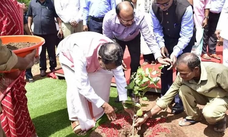 Goa ರಾಜಭವನದ ಉದ್ಯಾನವನದಲ್ಲಿ ರಕ್ತಚಂದನ ಉದ್ಯಾನವನ ಸ್ಥಾಪನೆ