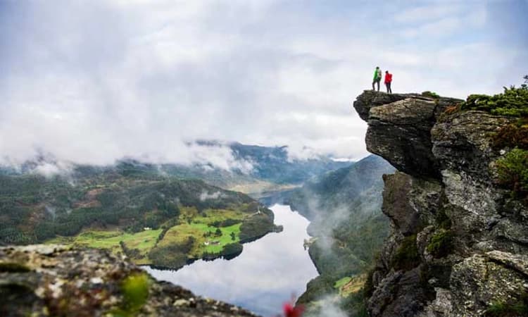 Desi Swara: ಟ್ರೋಲ್‌ಗ‌ಳ ನಾಡು ನಾರ್ವೆಯಲ್ಲೊಂದು ಚಾರಣ-ದಂತಕಥೆಗಳು ಹೇಳುವ ನಿಶಾಚರದ ಕತೆ